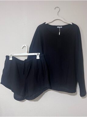 Ekouaer: Black Two-Piece Lounge Set